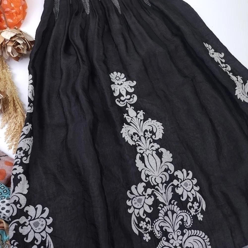 Lapis Black White Boho Onesize Dress - Picture 10 of 13